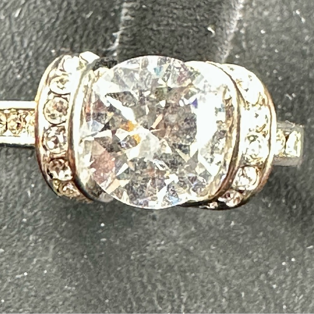 Premier Designs 2CT CZ Silver Ring, Brand New!! - Picture 5 of 5